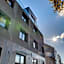 Avenue21