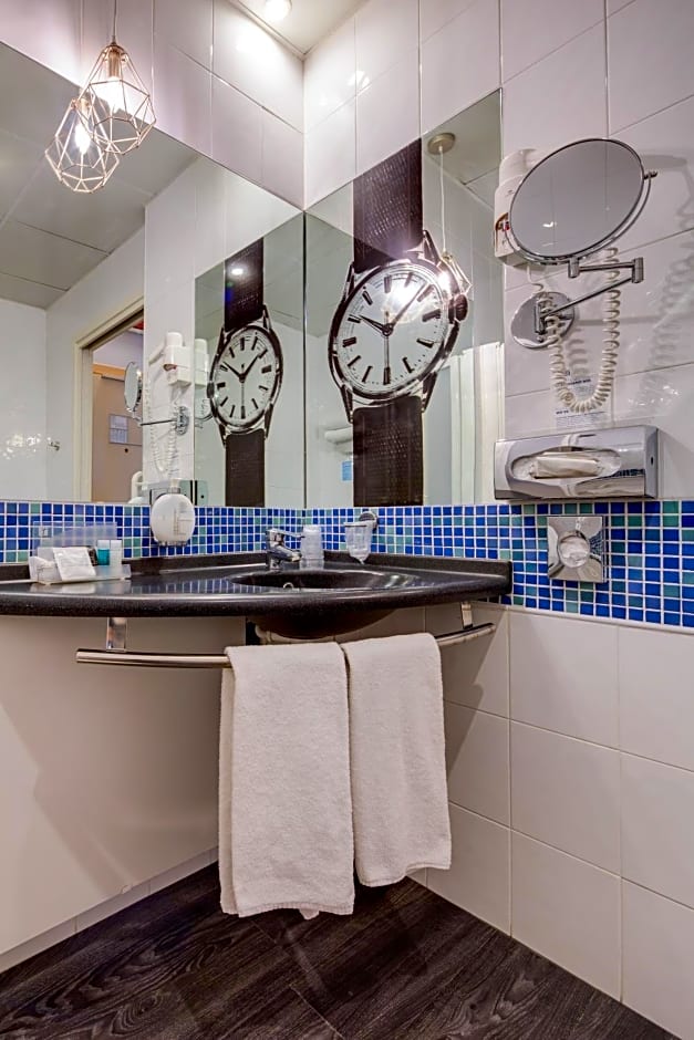 Holiday Inn Bologna - Fiera By IHG