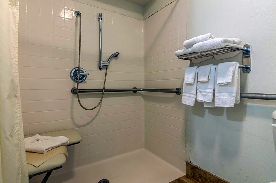 Studio 6-Lubbock, TX - Medical Center