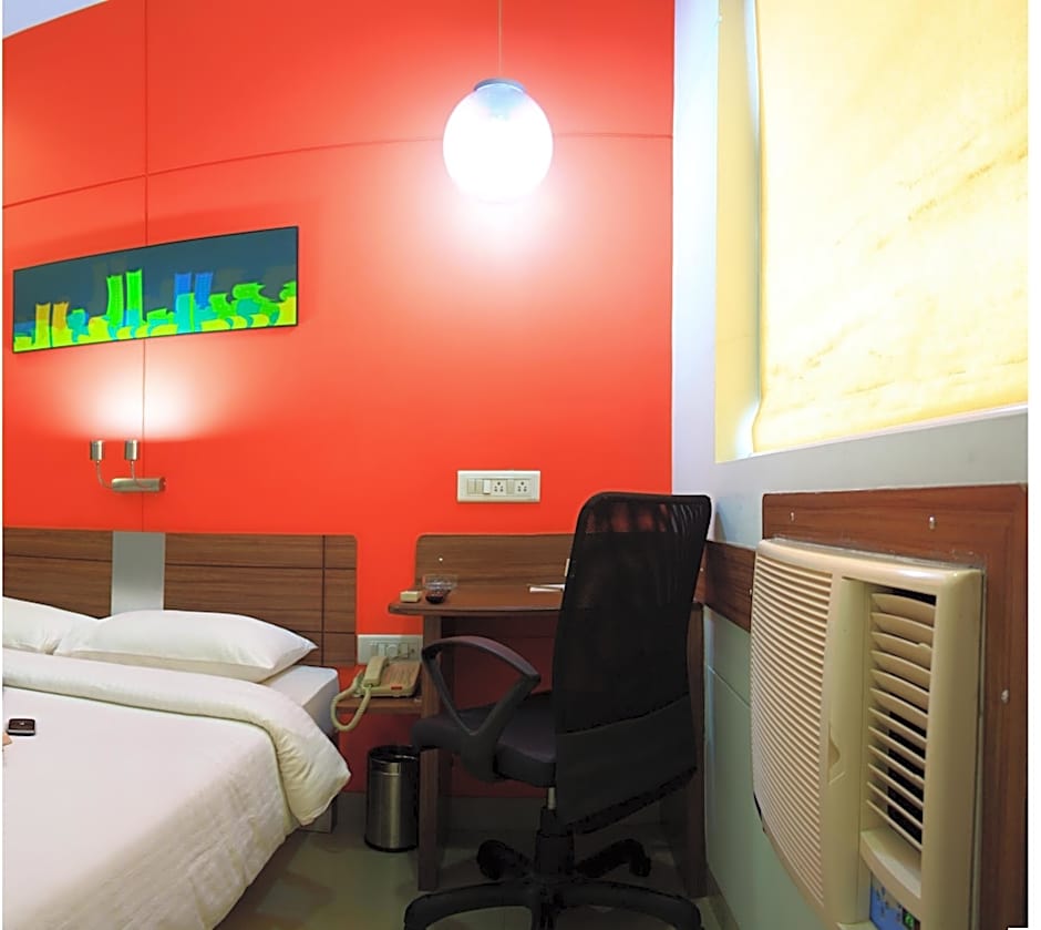 Photo 1 of 1 of Single Room