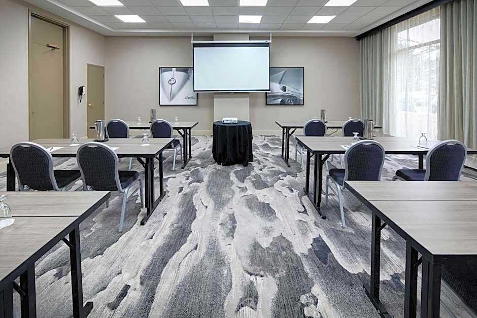 Embassy Suites By Hilton Hotel Detroit - North / Troy - Auburn Hills