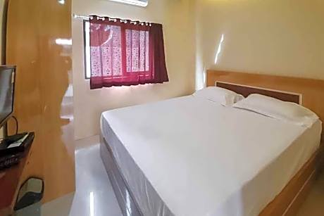 Jatiwangi Syariah Guest House Mitra RedDoorz