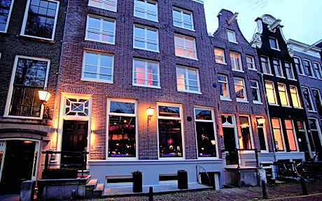 Hotel Sebastians