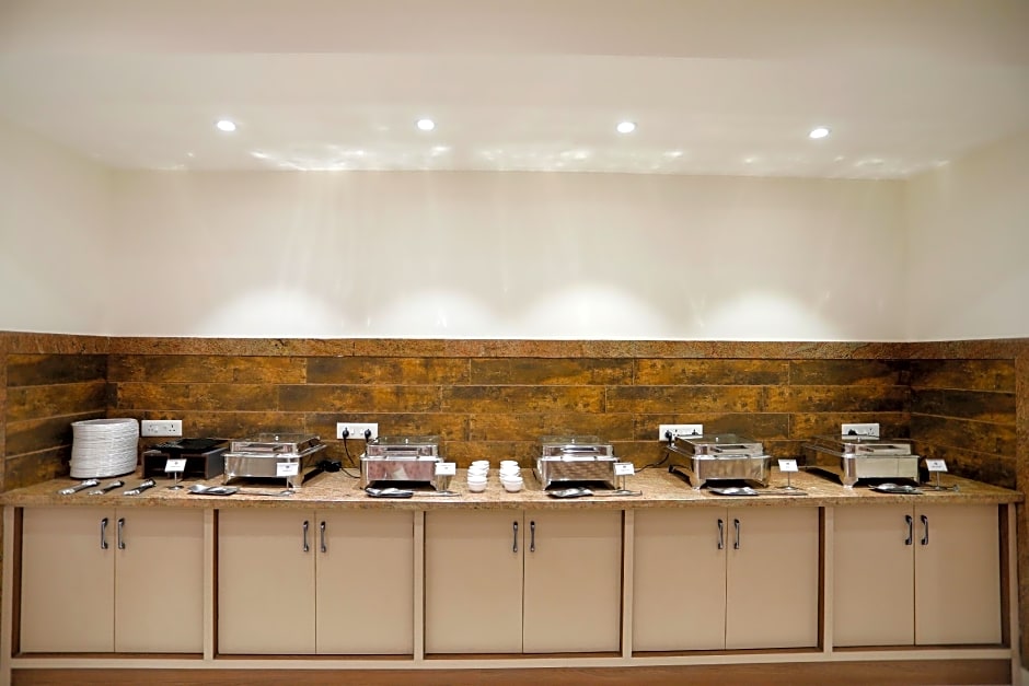 Hotel Dolphin International