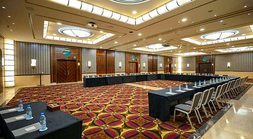 Crowne Plaza Hamra Beirut By IHG