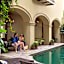 Bienville House Hotel
