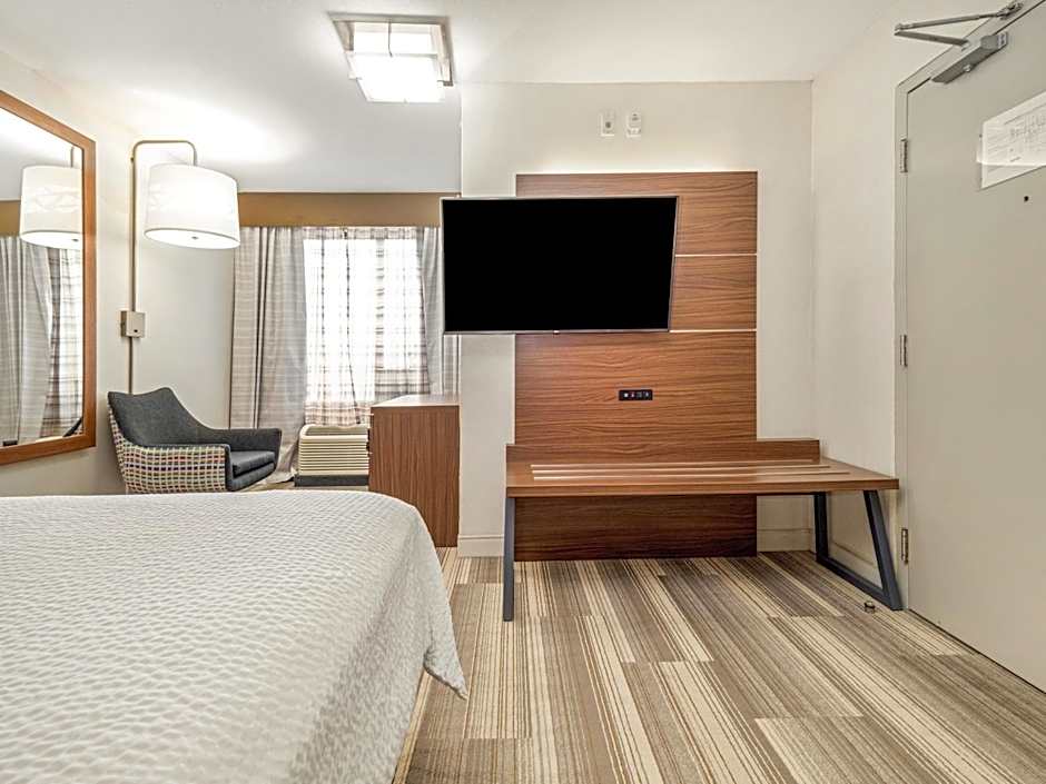 Holiday Inn Express Hotel & Suites Medicine Hat Transcanada Hwy 1 By IHG