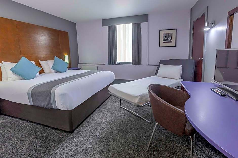 OYO Flagship Sheffield City Centre