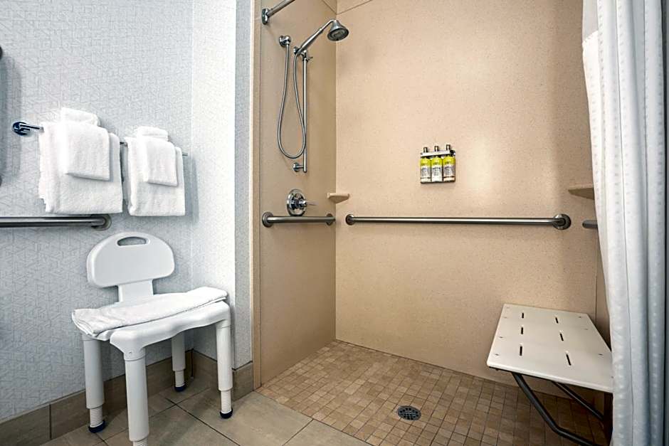 Holiday Inn Express Hotel & Suites Marysville By IHG