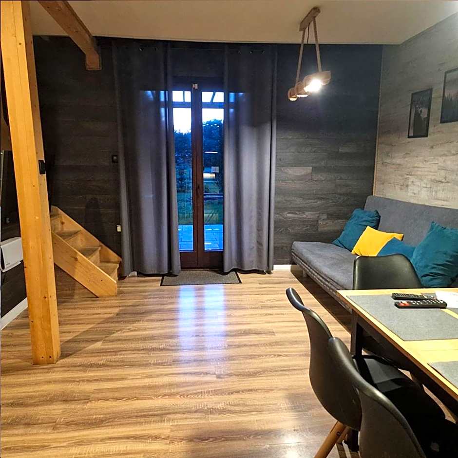 Ranczo w lesie - domki z jacuzzi