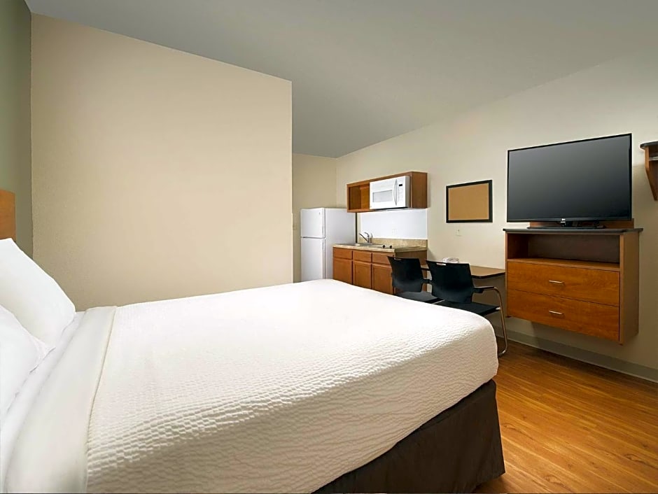 Suburban Studios Watford City