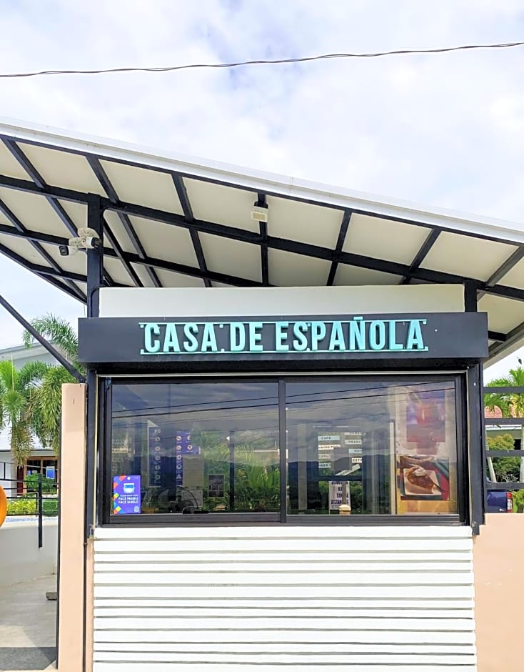 Casa De Española Hotel and Resort