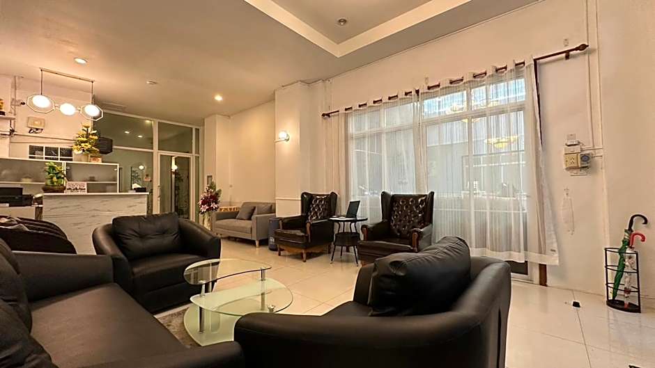 COZY Residence Patong