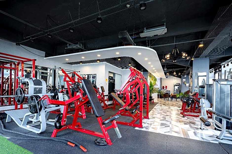 Rezen Hotel Urumqi High-speed Railway Station