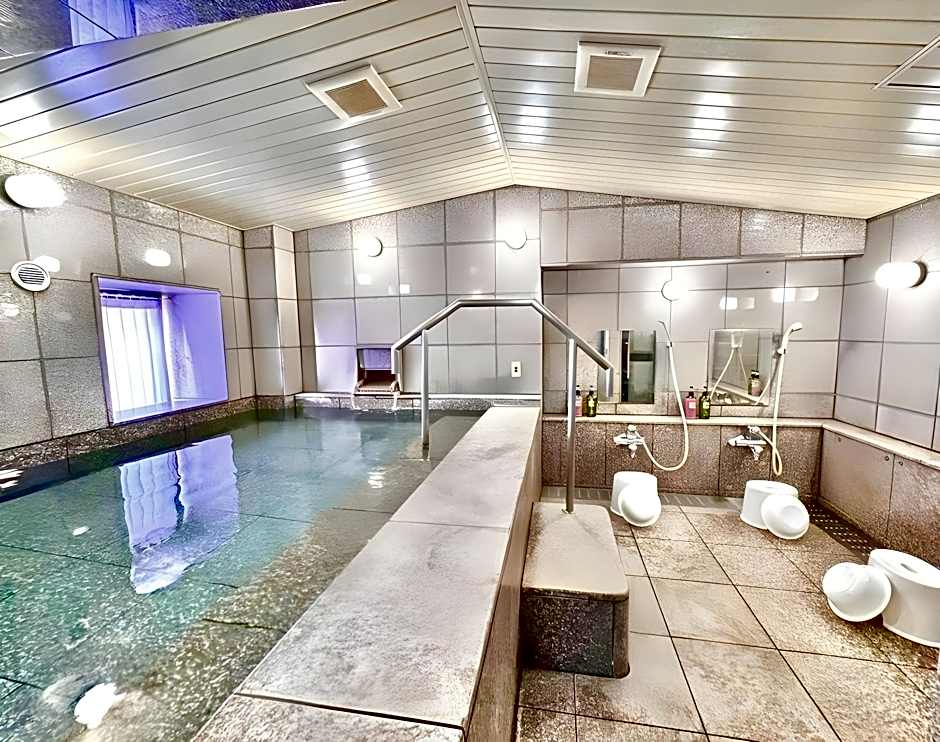 Okayama Ekimae Universal Hotel