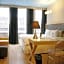 Tryp by Wyndham Times Square South