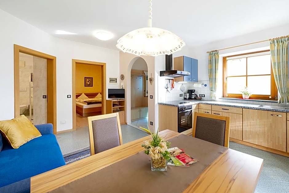 Ferienwohnungen Lanserhof