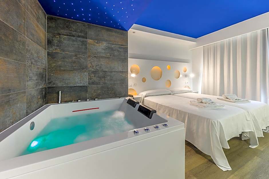 Welikehotel Triton Beach