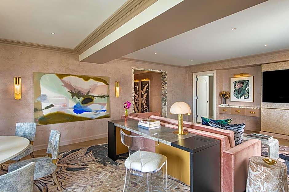 JW Marriott Essex House New York
