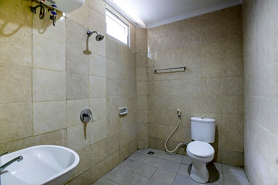 OYO 2320 Hotel Charvita