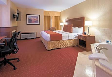 King Room with Spa Bath