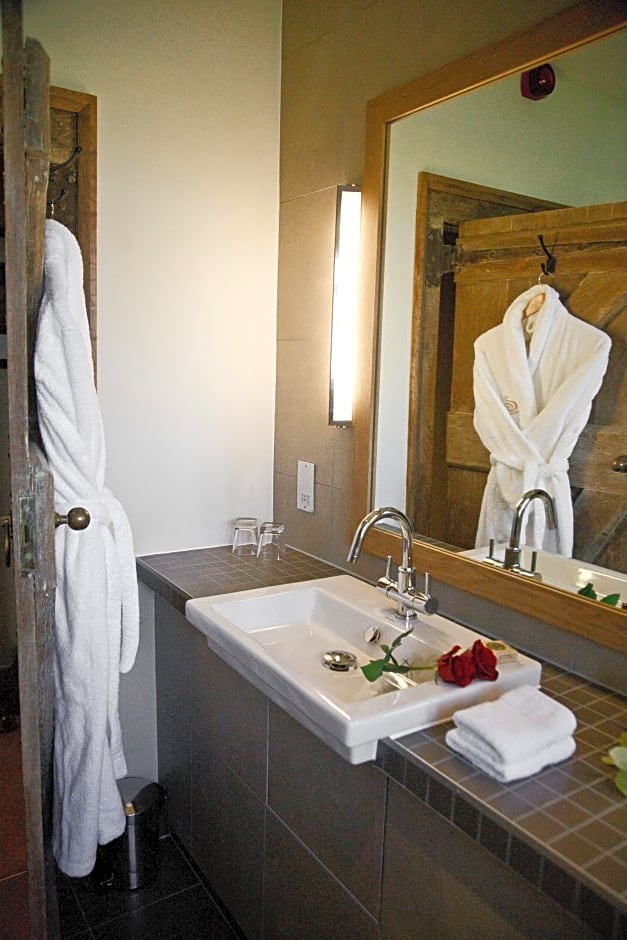 Leeds Castle Maiden's Tower