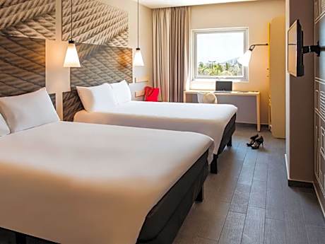 Ibis Mazatlan Marina