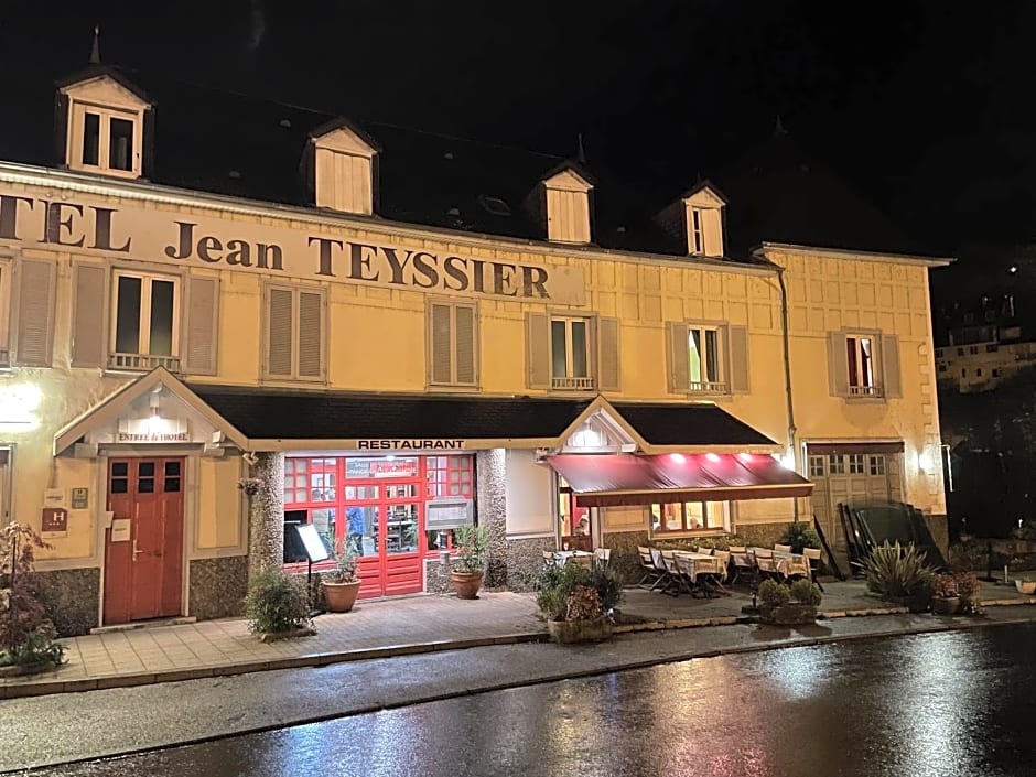 Logis Hôtel Teyssier