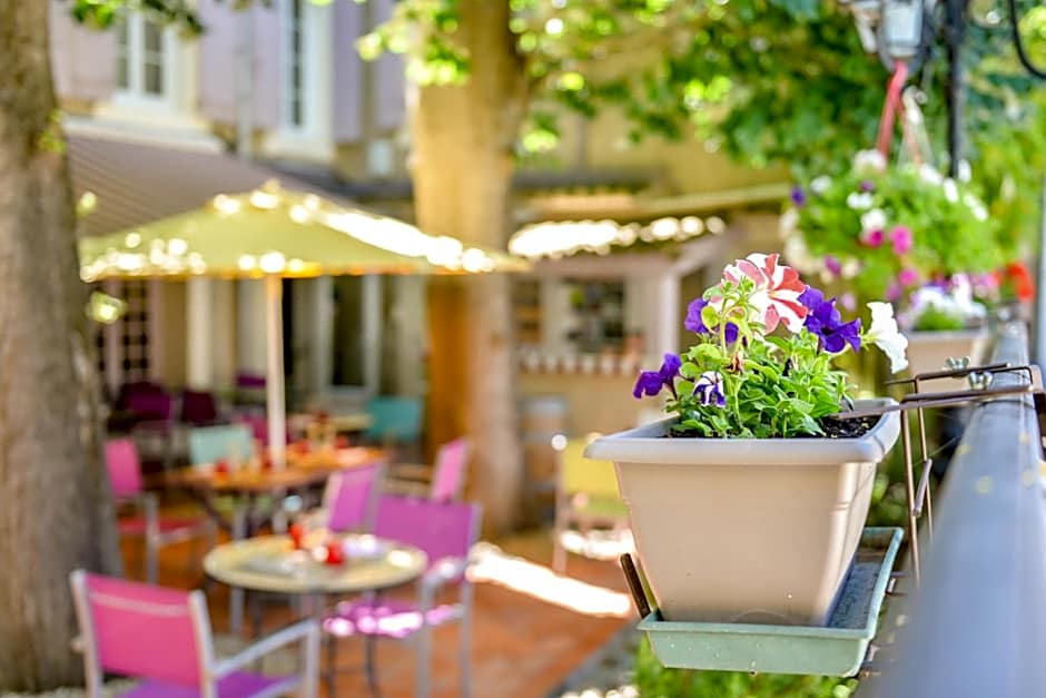 Logis Hôtel Restaurant Résidence