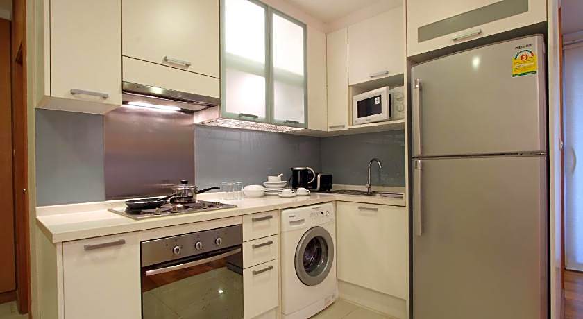 D Varee Montara Thonglor 25