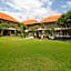 Kubu Cempaka Seminyak Hotel