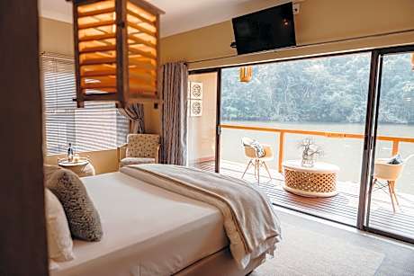 Double Room with Lake View