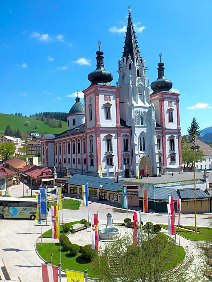 Familie Zuser Hotel Garni