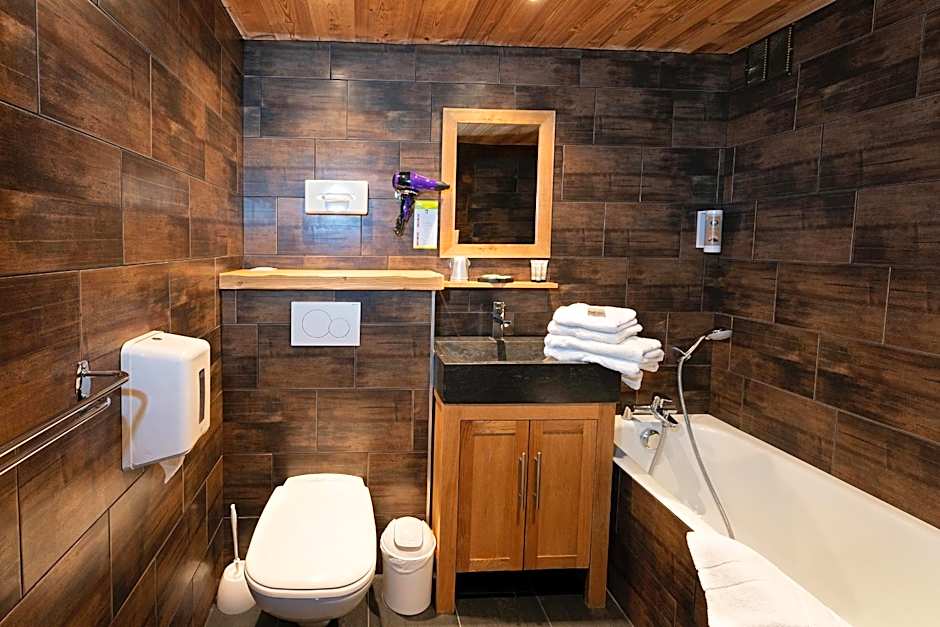 Chalet Hôtel du Mont-Charvin & Spa