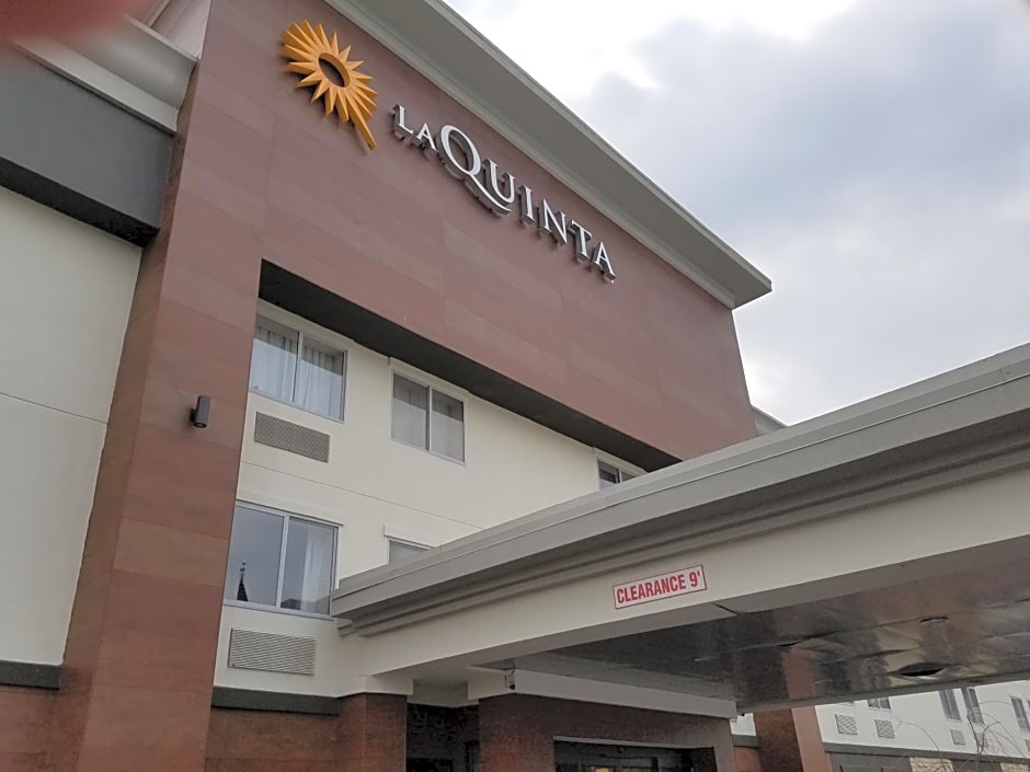 La Quinta Inn & Suites by Wyndham Goodlettsville