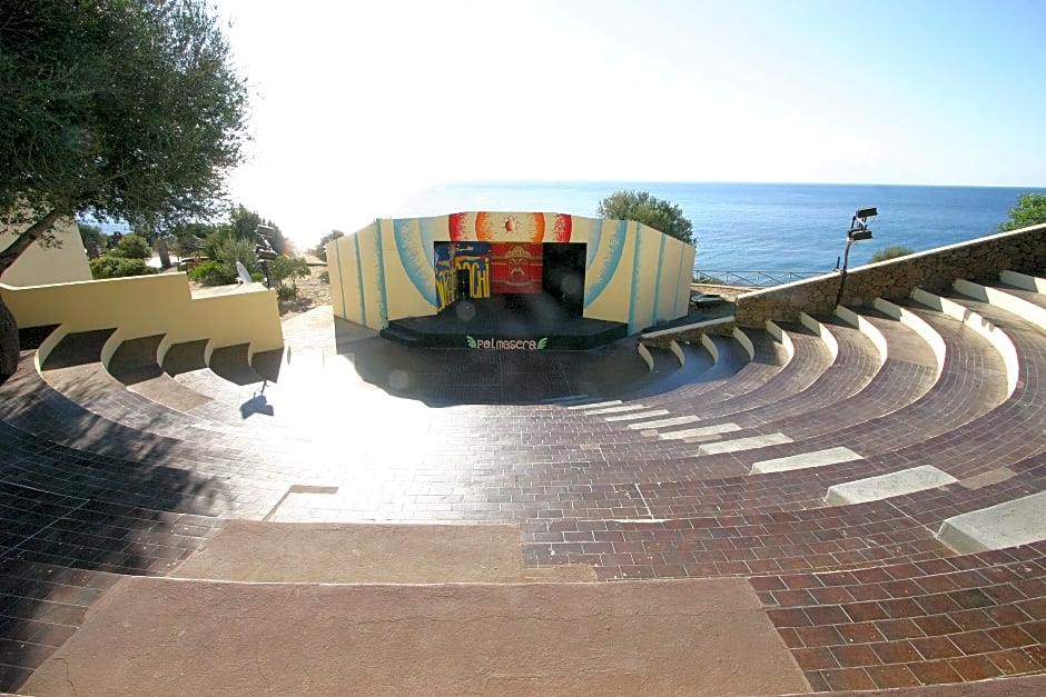 Club Esse Palmasera Il Borgo