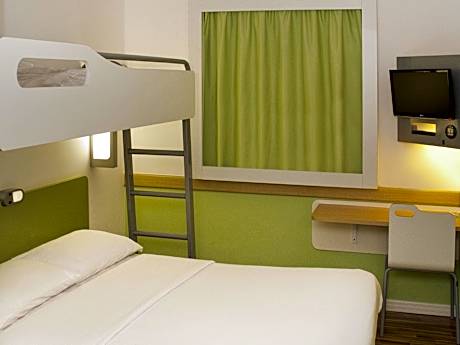 Superior Apartment With 1 Double Bed And One Bunk Bed