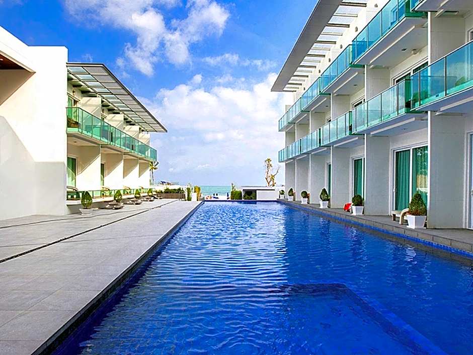 KC Beach Club & Pool Villas