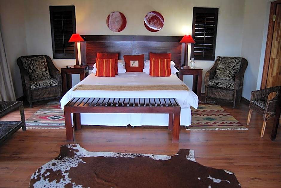 Umzolozolo Private Safari Lodge & Spa