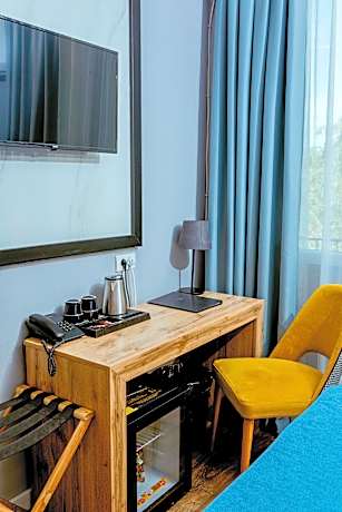 ECONOMY DOUBLE/TWIN ROOM