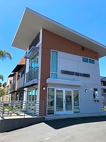 Castaway Motel