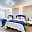 Be Our Guest! 1 Bedroom Condo Near Disney Parks!