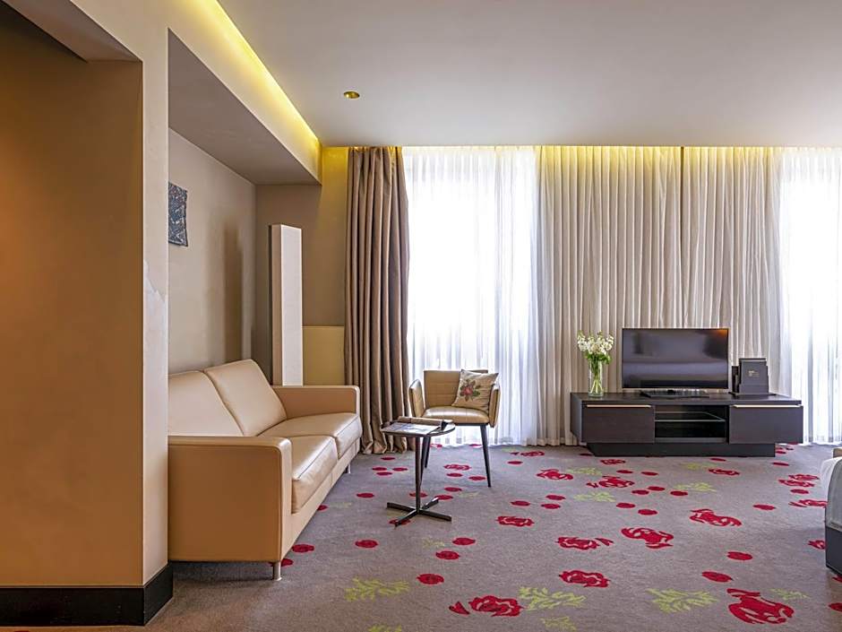 BERDS Hotel Chisinau - MGallery Collection