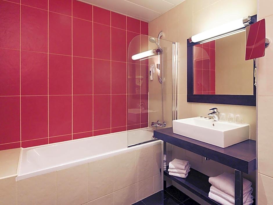 Mercure Maurepas Saint Quentin