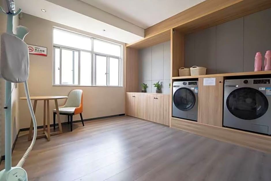 Echarm Hotel Zhanjiang Zhanchuan Avenue Wanda Plaza