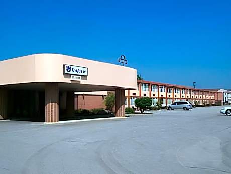Knights Inn Bucyrus