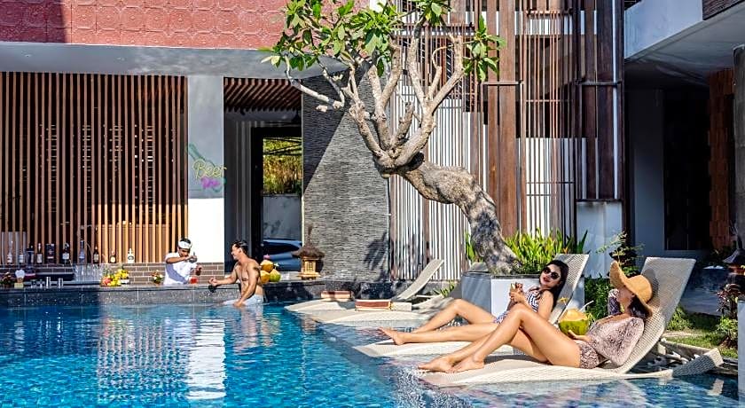 Mokko Suites Batubelig