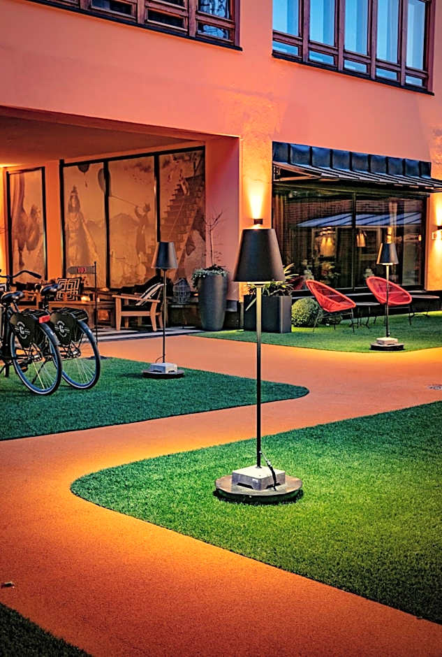 Hotel F6