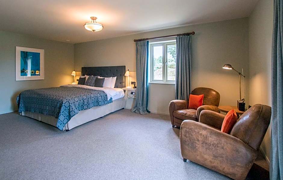 The Plume of Feathers