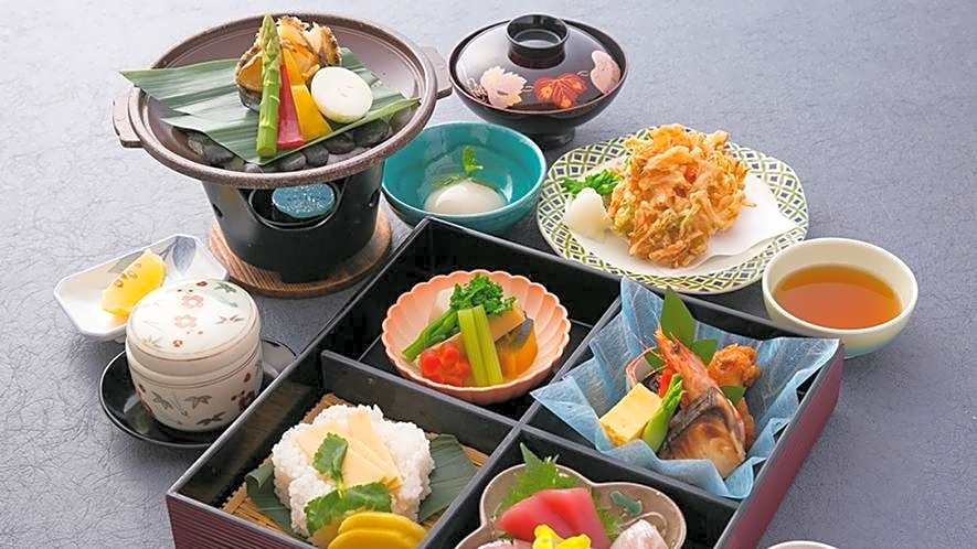 Yao Tennen Onsen Yao Grand Hotel